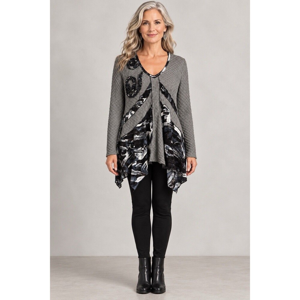 Love The Queen Tunic Black And Gray Handkerchief Hem Appliqué Spiral Xl Boho